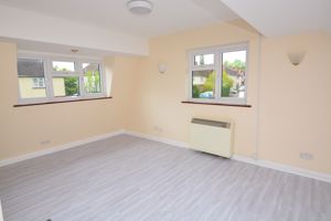 Lounge- click for photo gallery